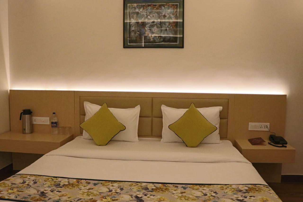 Hotel Le Amor Кота Екстер'єр фото